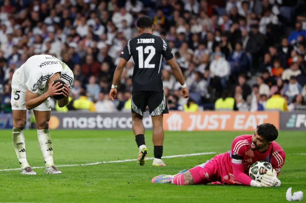 更是她与伤 更是她与伤